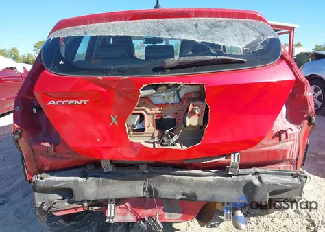 2012 Hyundai Accent Gs z USA, uszkodzony, nr VIN KMHCT5AE2CU021453